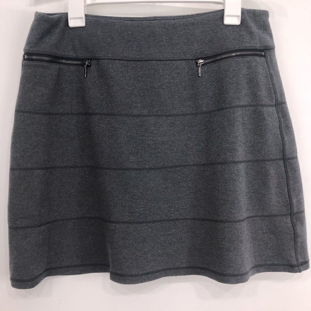 Athleta Gray Athletic Athleisure Double Zip Pocket Stitch Stripe A Line Skirt